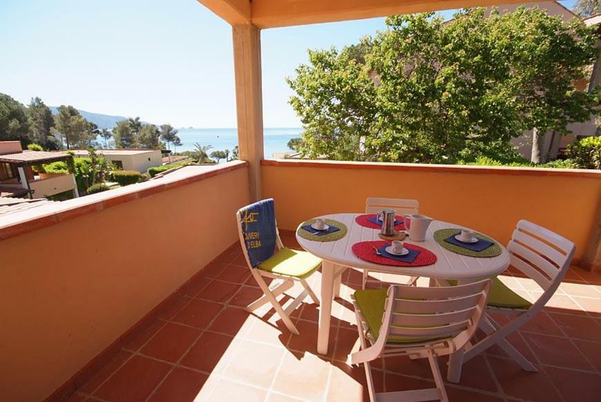 Casa Del Golfo Aparthotel Lacona Ngoại thất bức ảnh